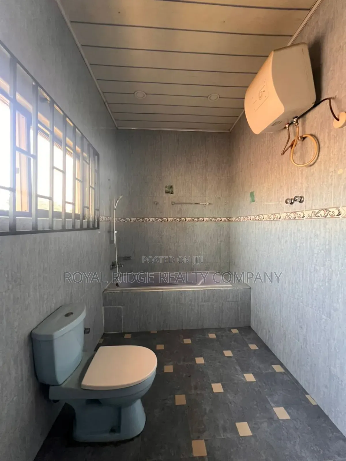 4bdrm Duplex in East Legon, Accra Metropolitan for rent