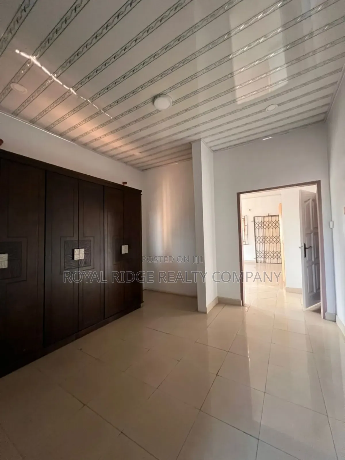 4bdrm Duplex in East Legon, Accra Metropolitan for rent