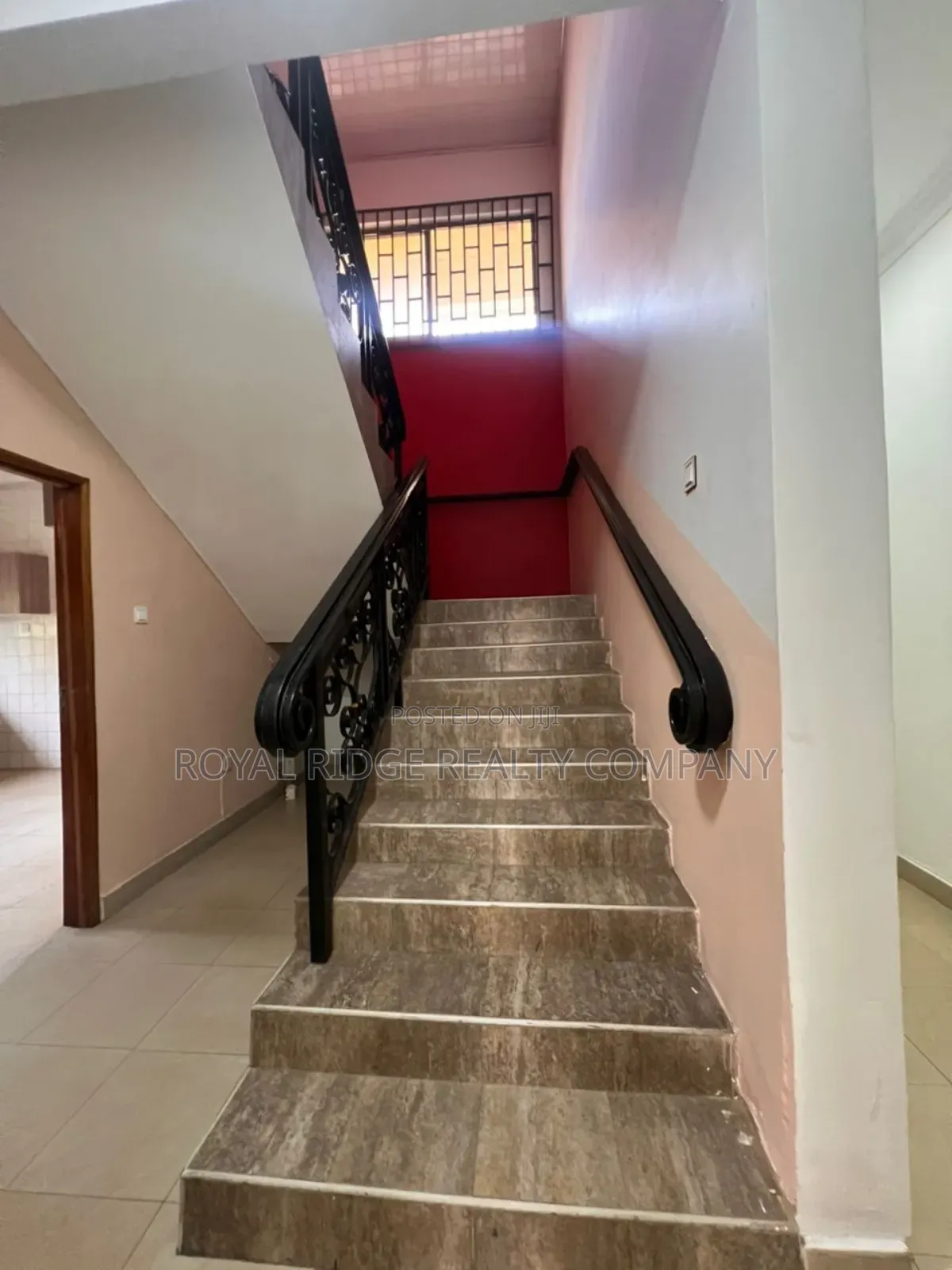 4bdrm Duplex in East Legon, Accra Metropolitan for rent