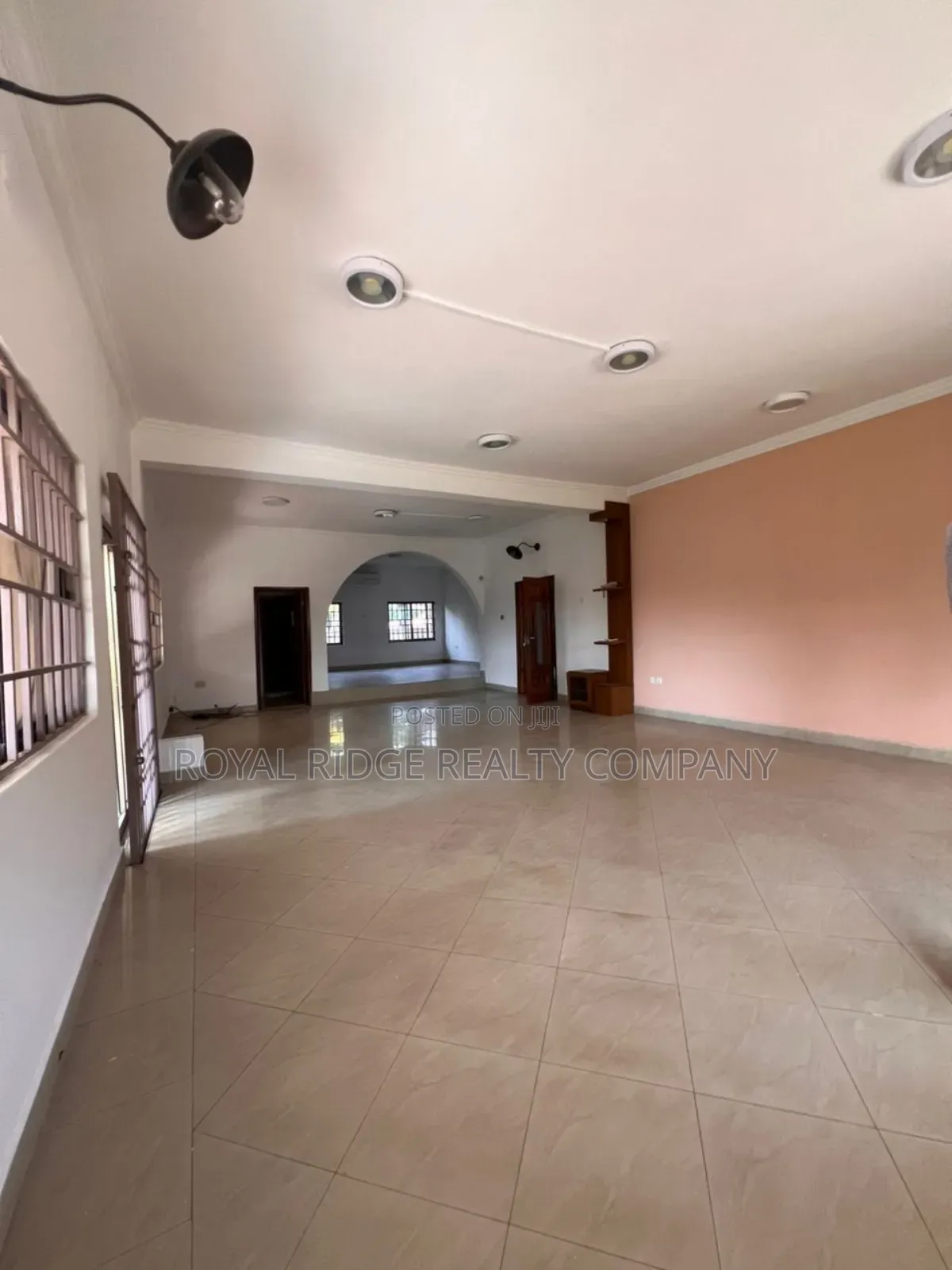4bdrm Duplex in East Legon, Accra Metropolitan for rent