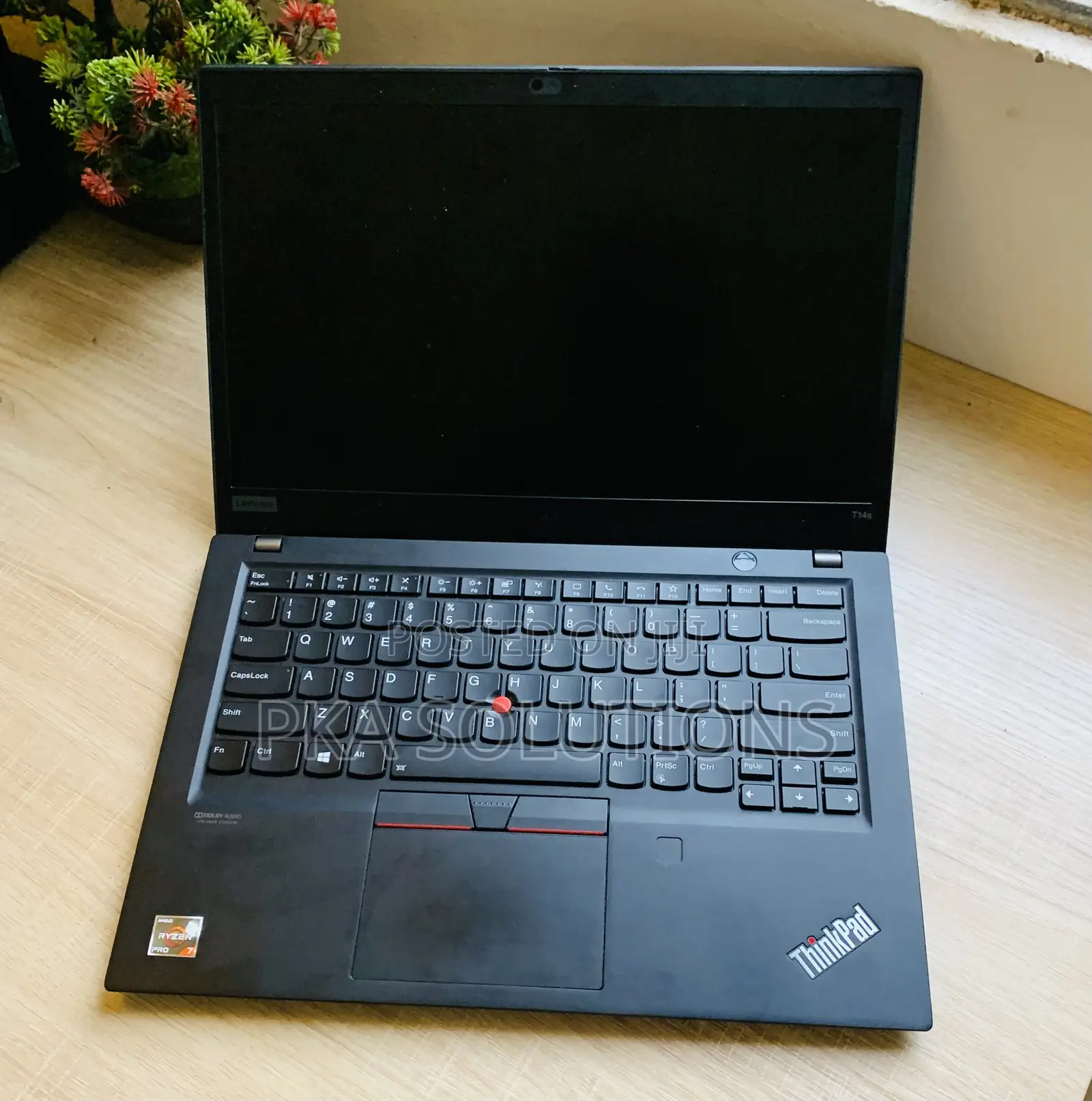 Laptop Lenovo Thinkpad T14s Gen 2 8GB AMD Ryzen 7 SSD 256GB