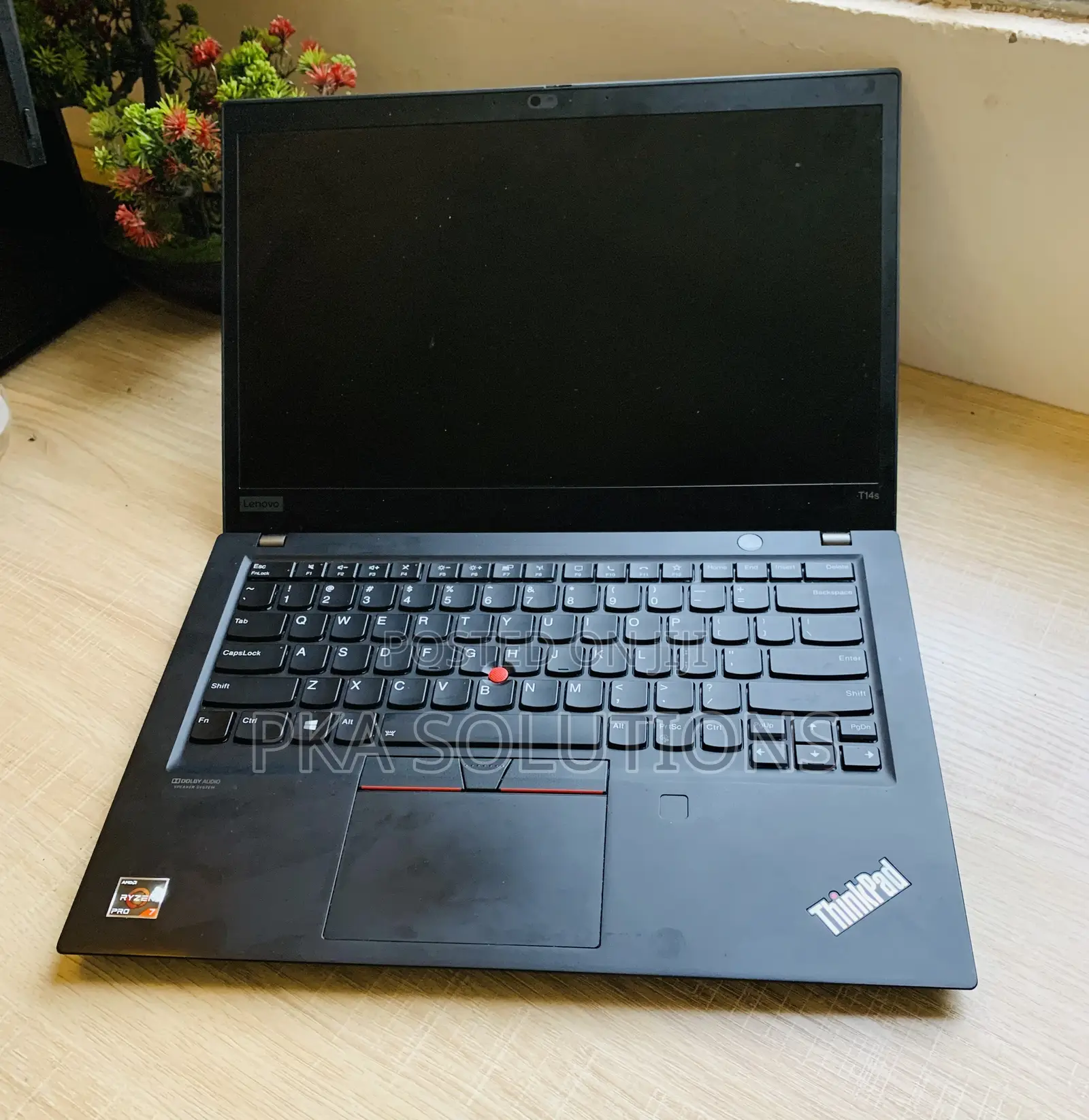 Laptop Lenovo Thinkpad T14s Gen 2 8GB AMD Ryzen 7 SSD 256GB