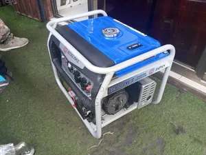 Brand New Generator 7.0kva 8000W Silent Key Generator Japan