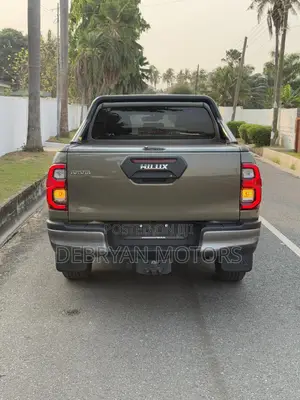 Toyota Hilux Revo Double Cab Deisel 2.4 AWD 2022 Gray