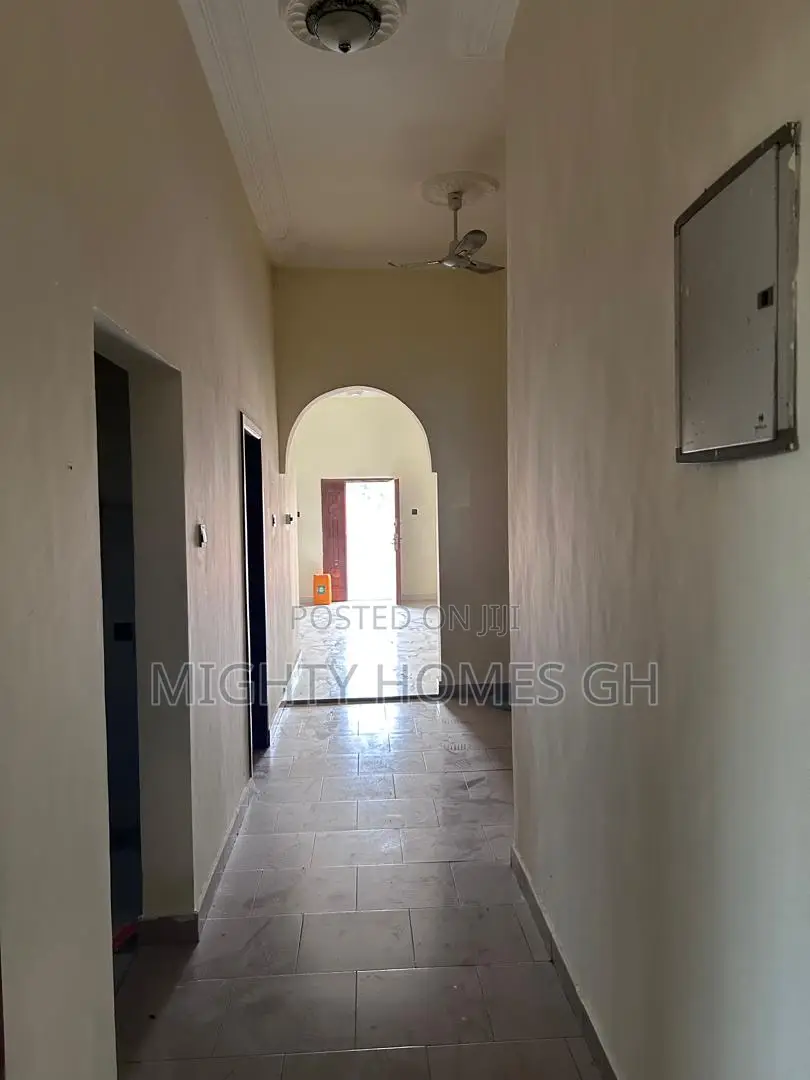 3bdrm Apartment in Mighty Homes, Kasoa for rent