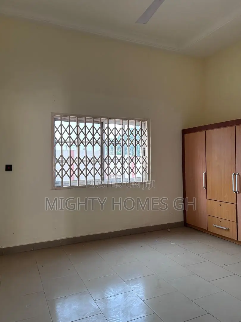 3bdrm Apartment in Mighty Homes, Kasoa for rent
