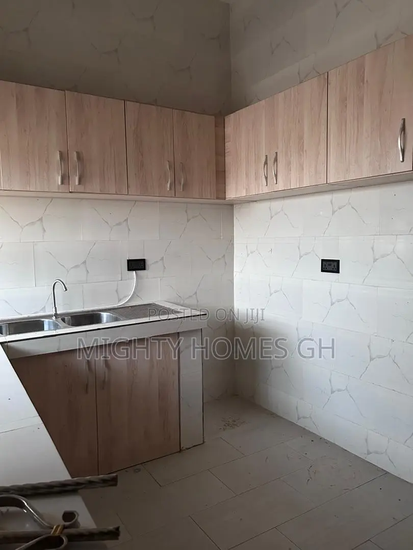 3bdrm Apartment in Mighty Homes, Kasoa for rent