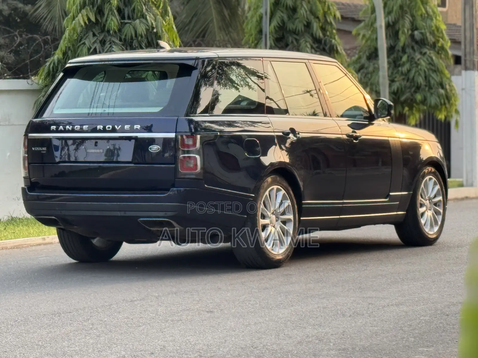 Land Rover Range Rover Vogue 2020 Blue