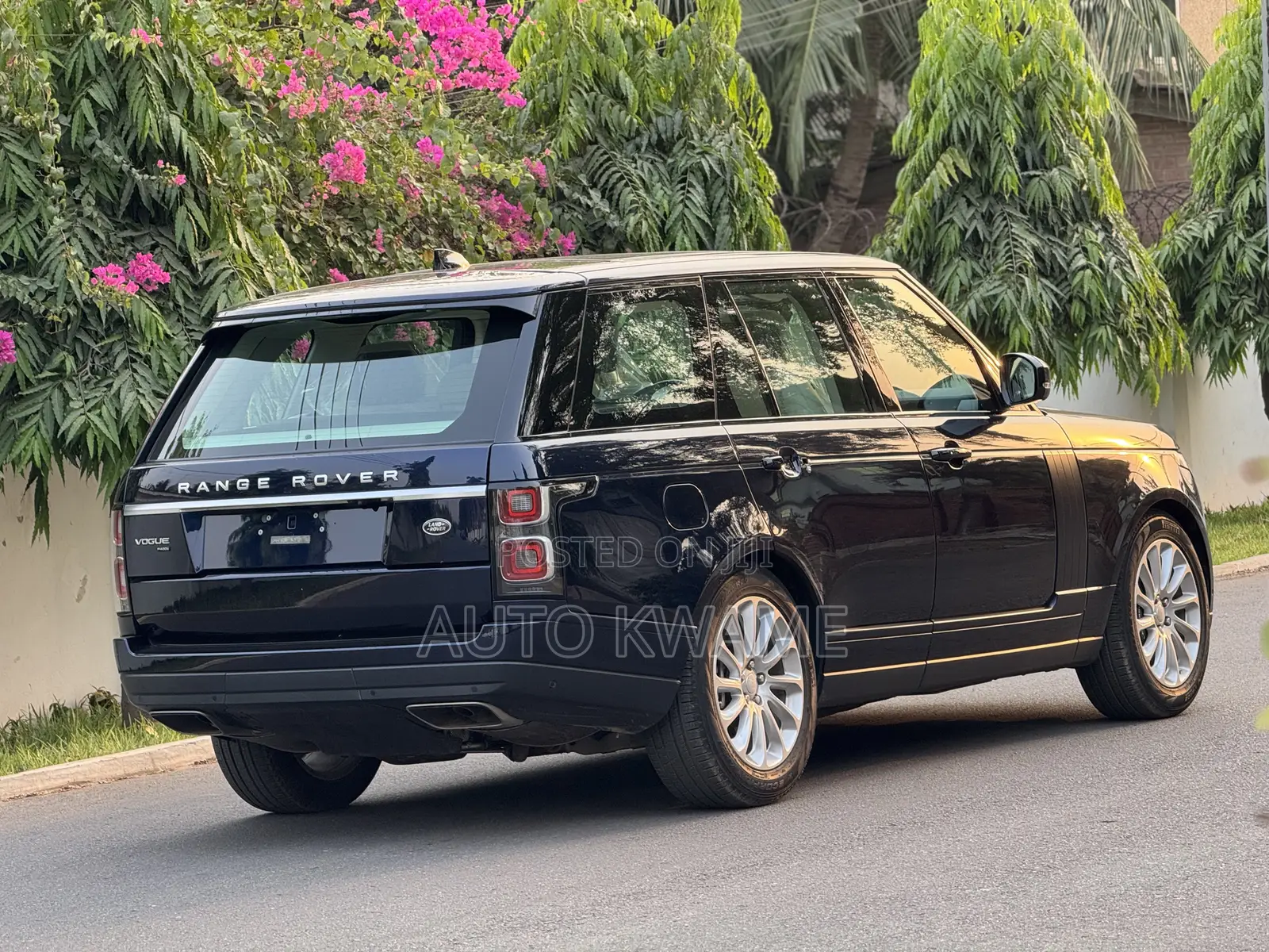 Land Rover Range Rover Vogue 2020 Blue