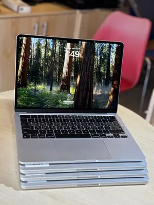 Laptop Apple MacBook Air 8GB Apple M2 SSD 256GB