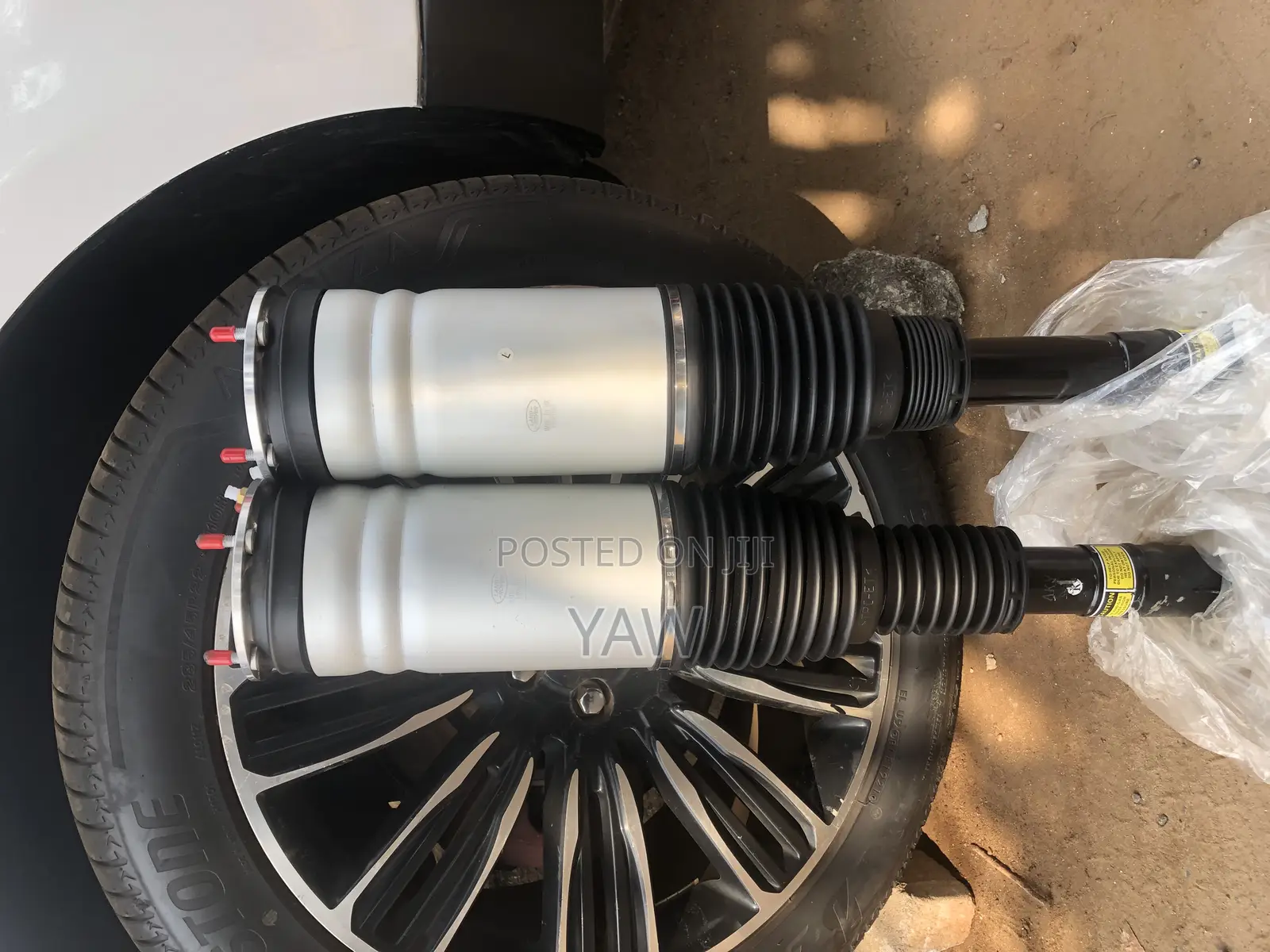 Range Rover Sport 2016-2018 Front Shock Absorber