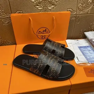Hermes Luxe Leather Slides For Gentlemen
