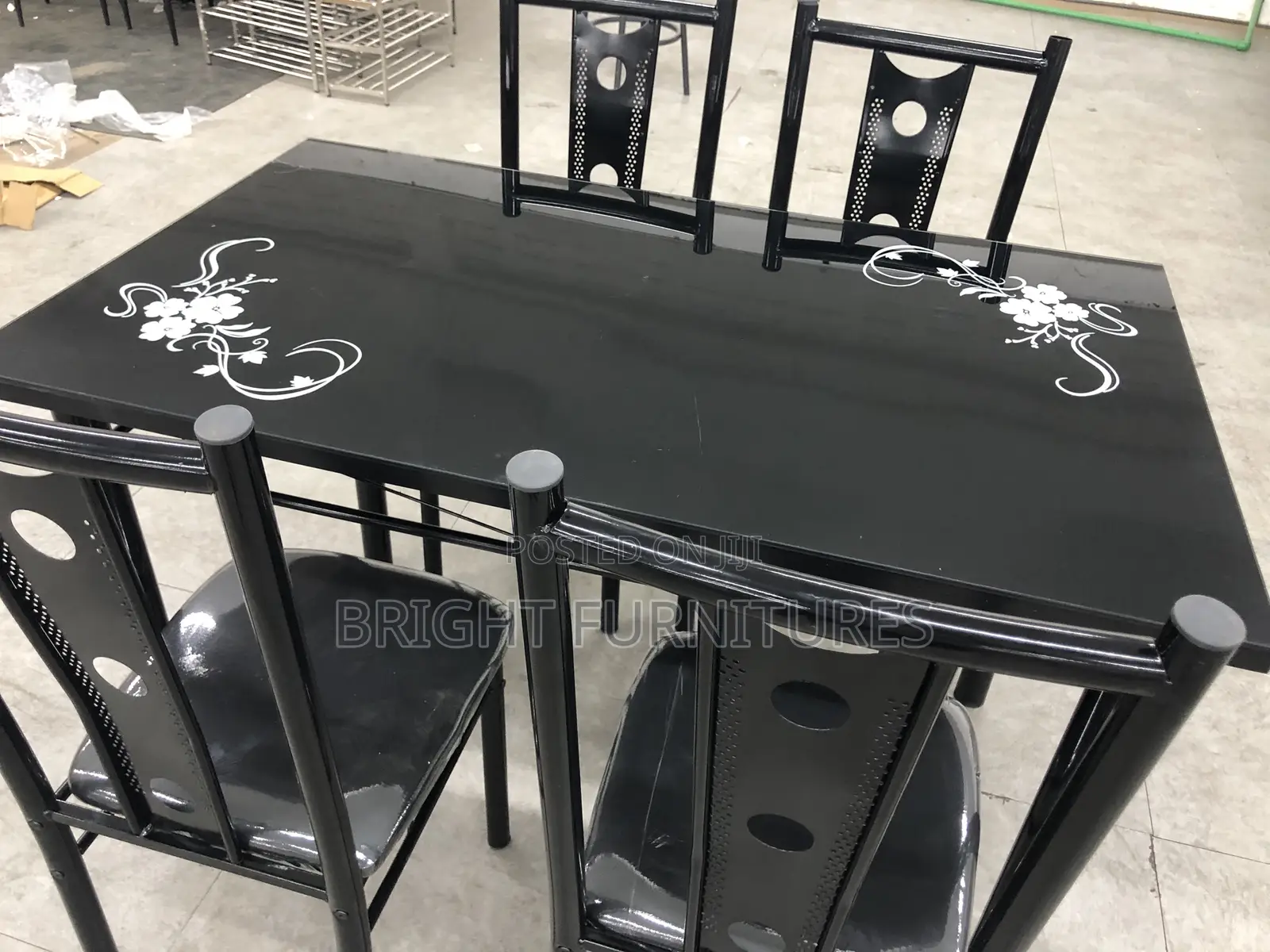Dining Table With Four Chairs Available in Stocks