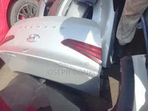 Elantra Boot 2019,2020