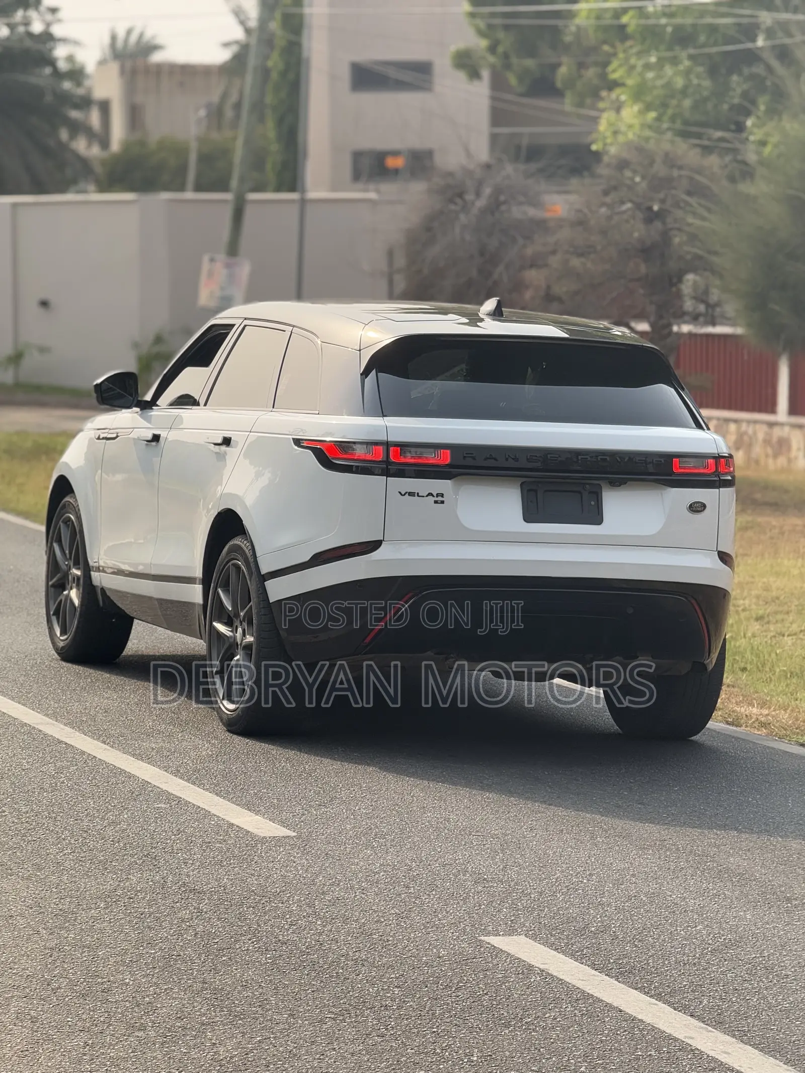Land Rover Range Rover Velar R-Dynamic S 2021 White