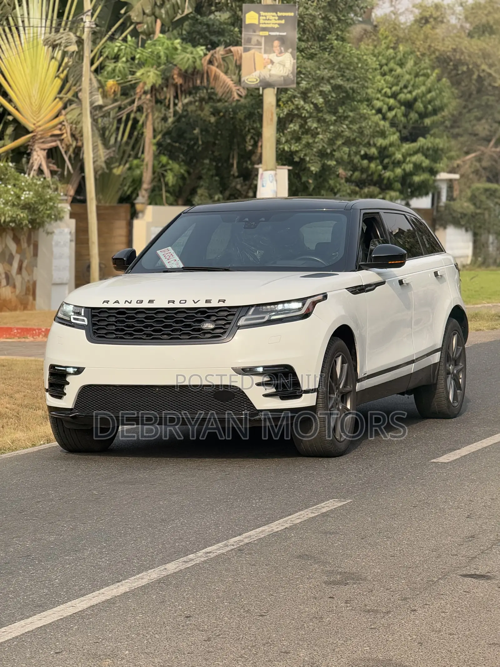 Land Rover Range Rover Velar R-Dynamic S 2021 White