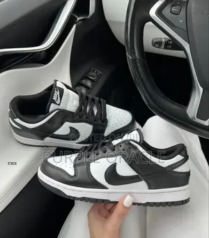 Stylish Nike Sneakers for Gentlemen