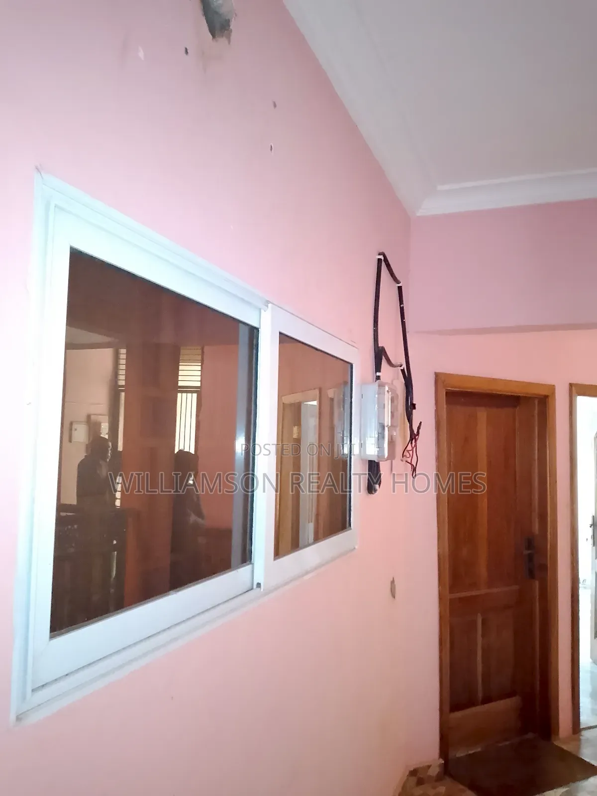1bdrm Apartment in Hfc Estate Area, Spintex for rent