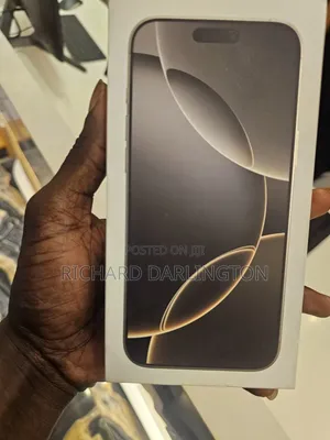 New Apple iPhone 16 Pro Max 256 GB Black