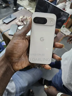 New Google Pixel 9 128 GB White