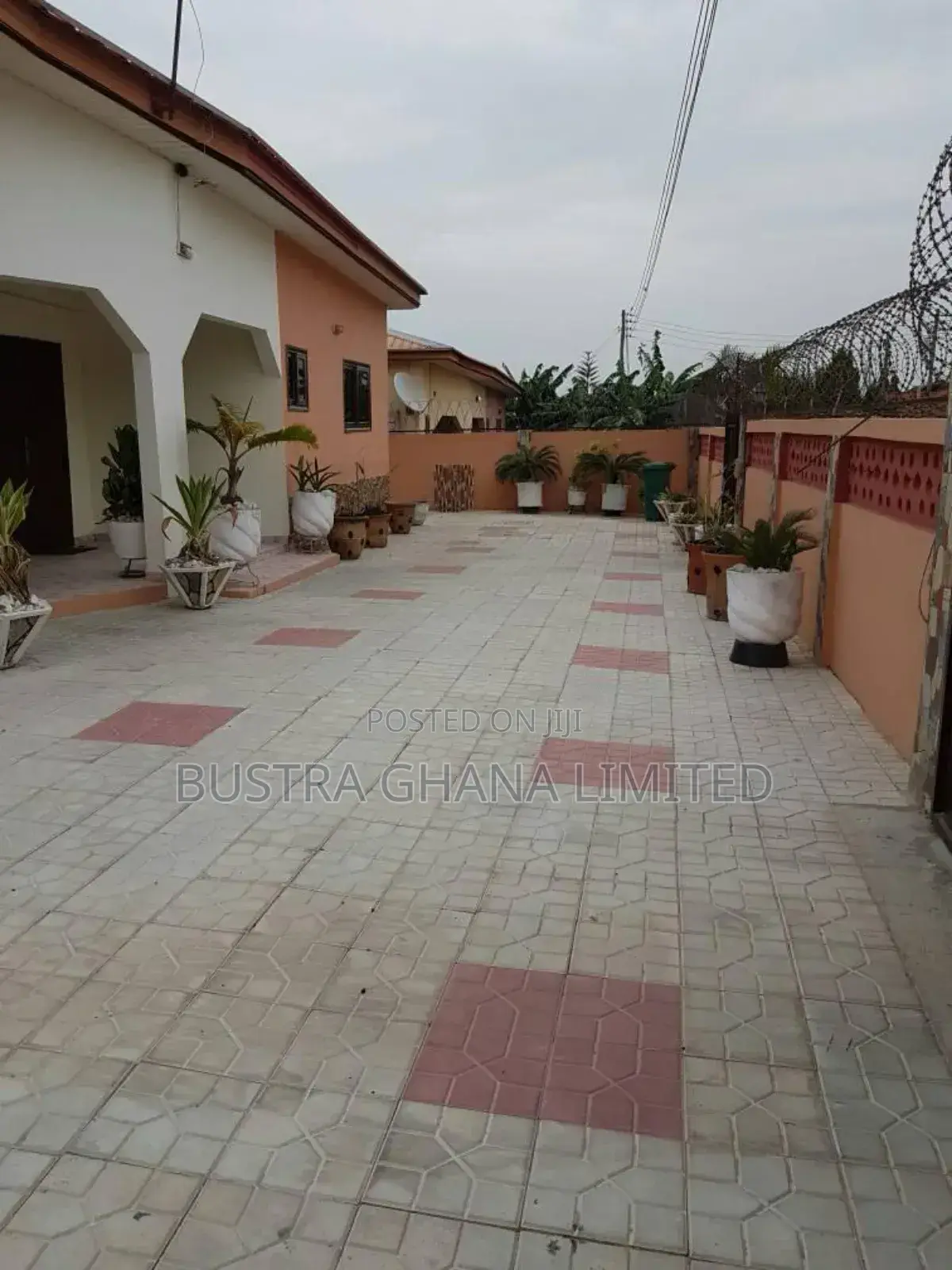 4bdrm House in Beach Drive Estate, Toll Booth for sale