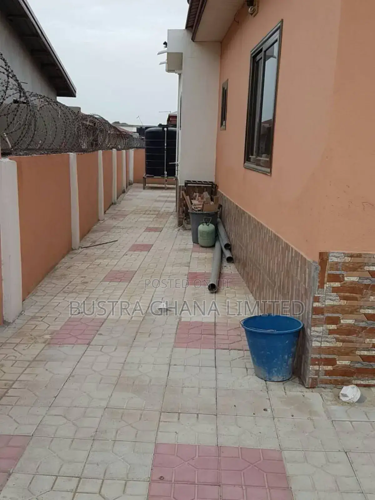 4bdrm House in Beach Drive Estate, Toll Booth for sale