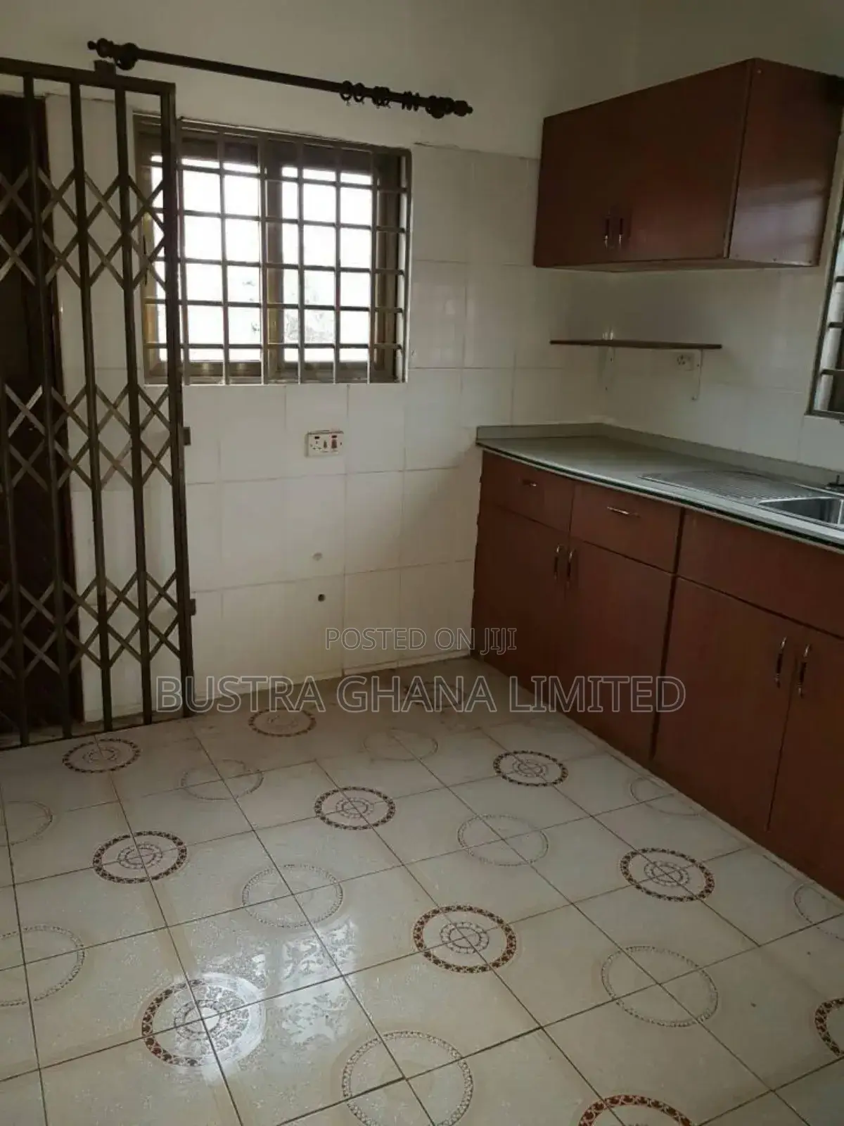 4bdrm House in Beach Drive Estate, Toll Booth for sale