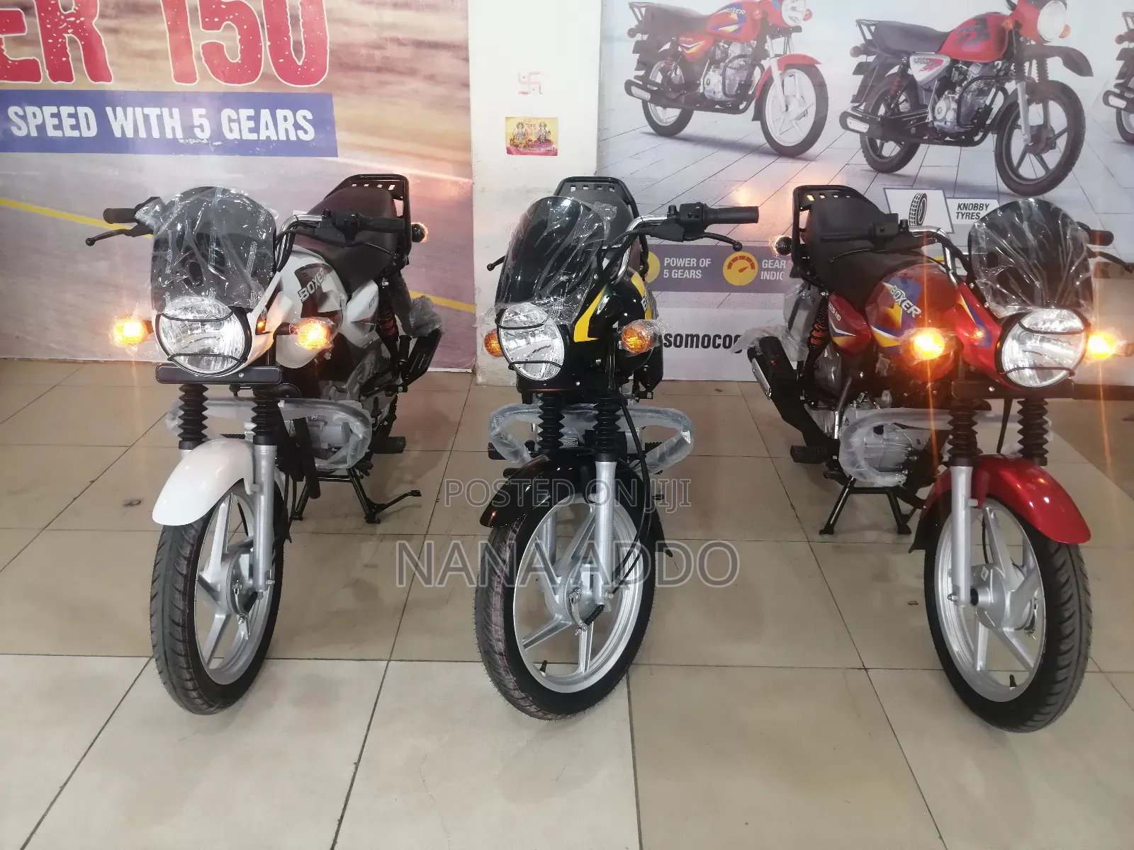 New Bajaj Boxer 125 2024