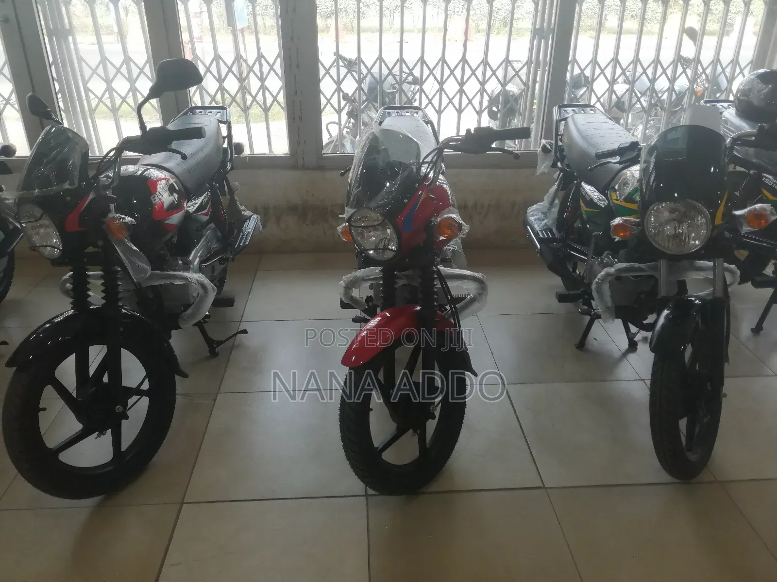 New Bajaj Boxer 150 UG 2024