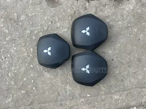 Mitsubishi Outlander 2016,2017,2018 Air Bag Cover