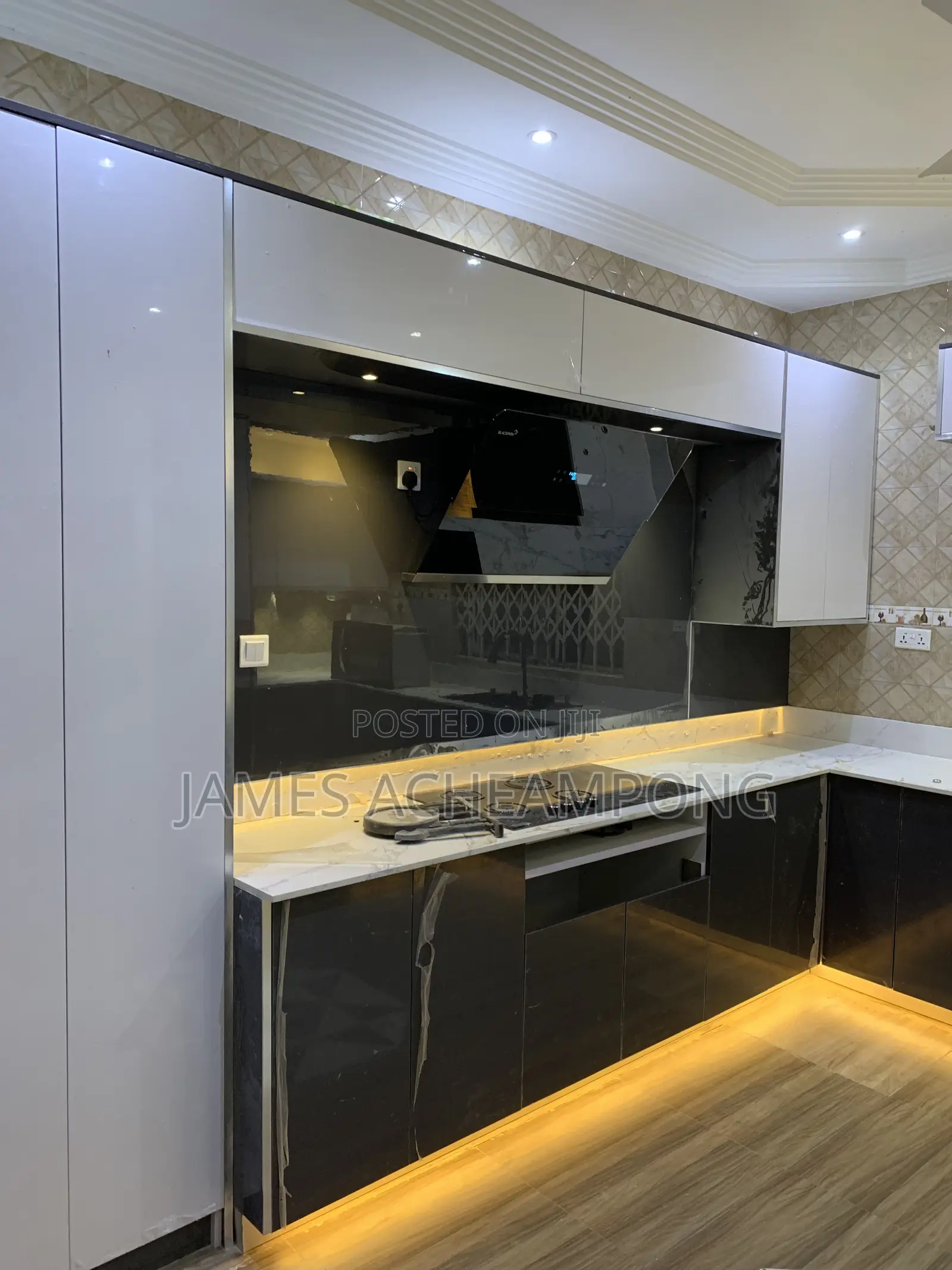 Kitchen Cabinet