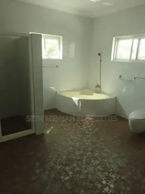 4bdrm House in Skm Properties, Airport Residential Area for sale