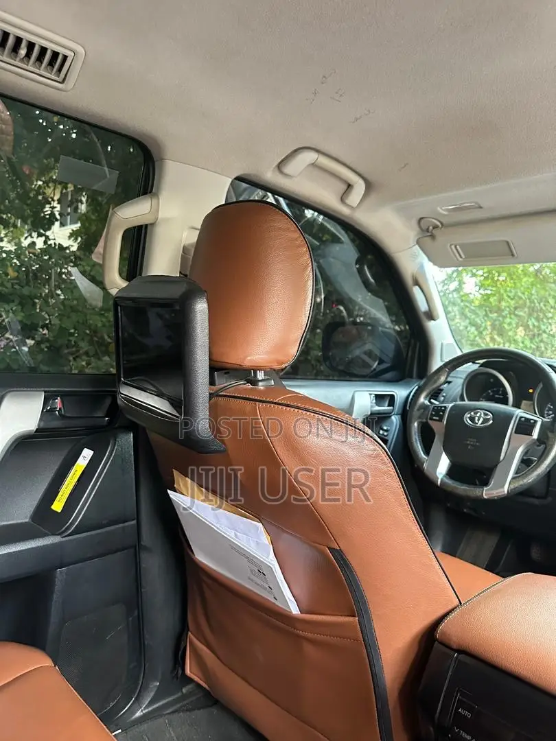 Toyota Land Cruiser Prado 2.8 2017 Gray