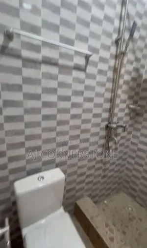 1bdrm Apartment in Pokuase for rent
