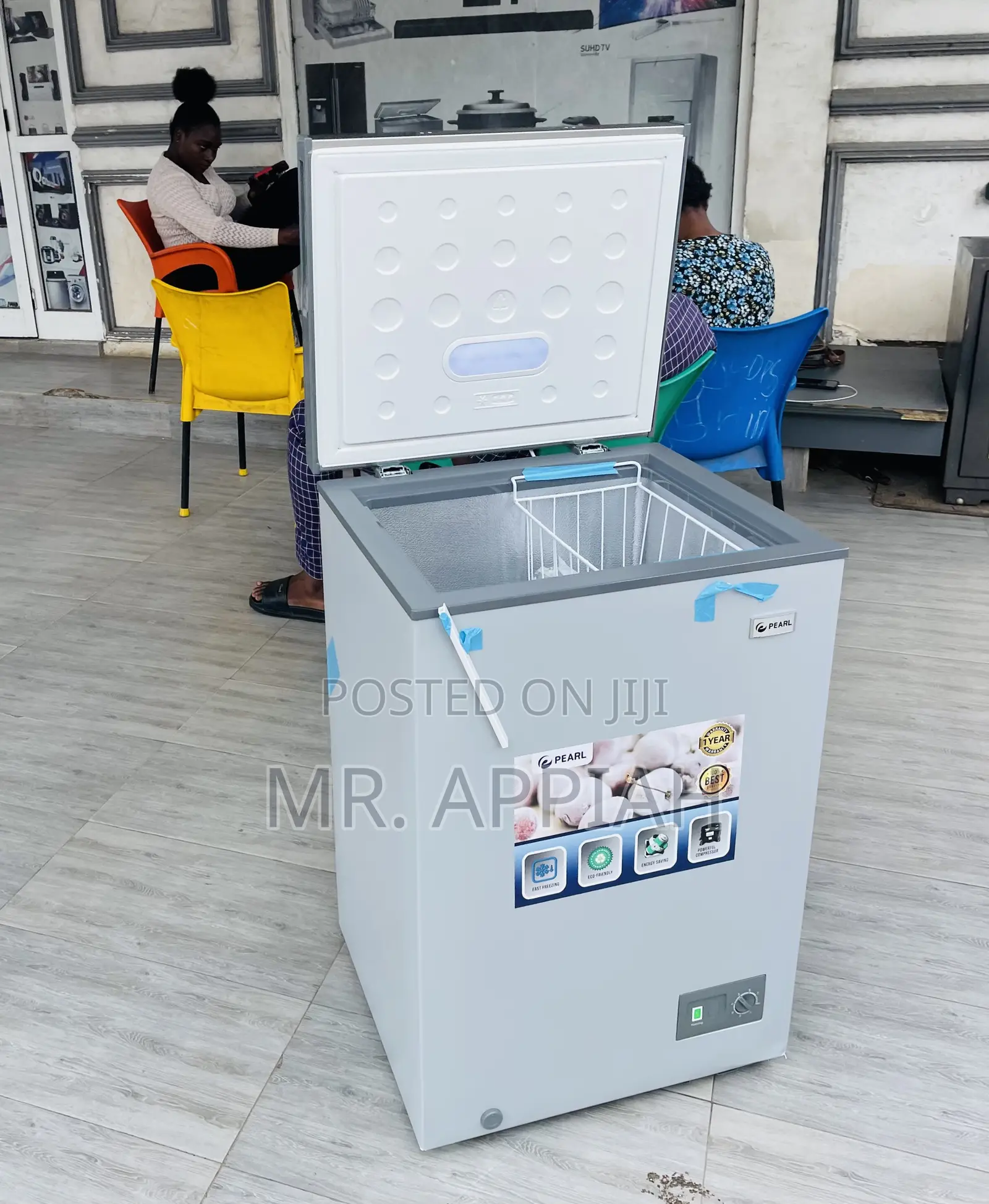 Unique Pearl 100ltr Single Door Electric Freezer(Gray).