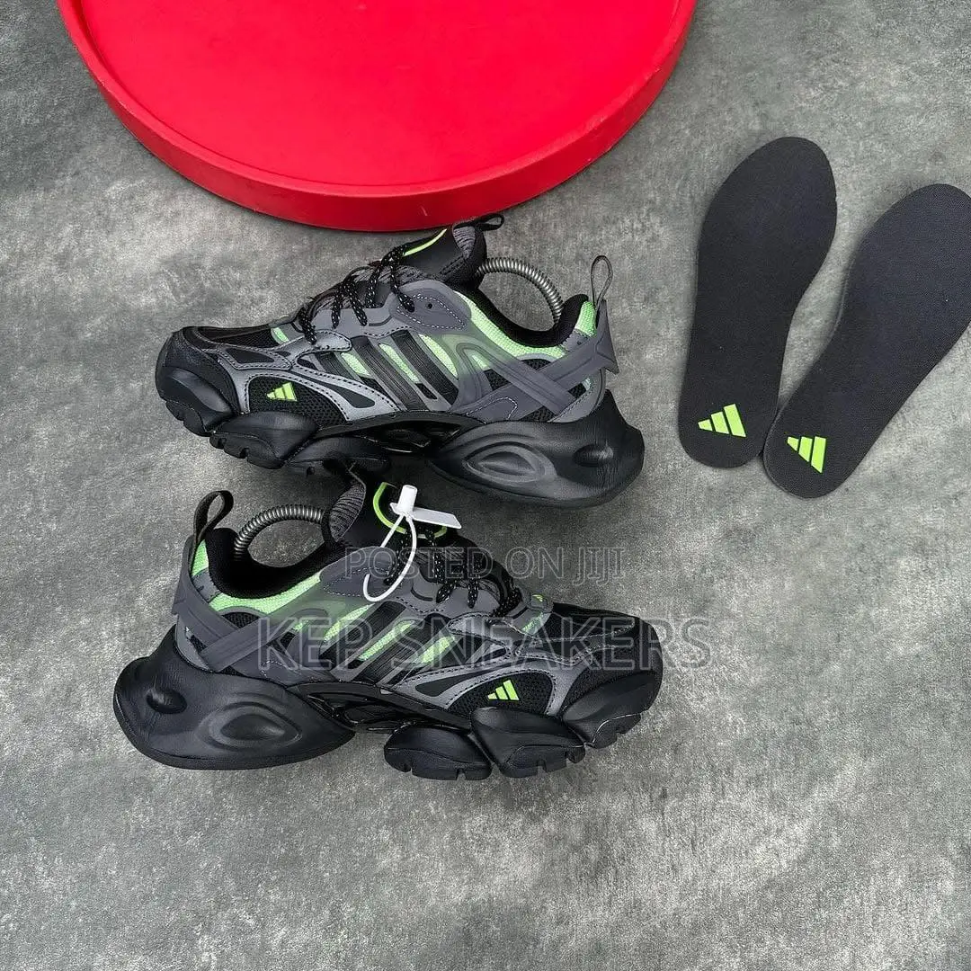 Adidas XLG Runner Deluxe “Black Grey”