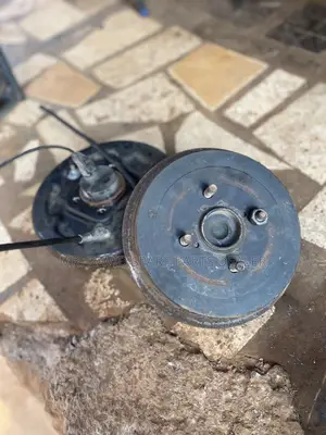 Toyota Vitz /Toyota Yaris Back Hub
