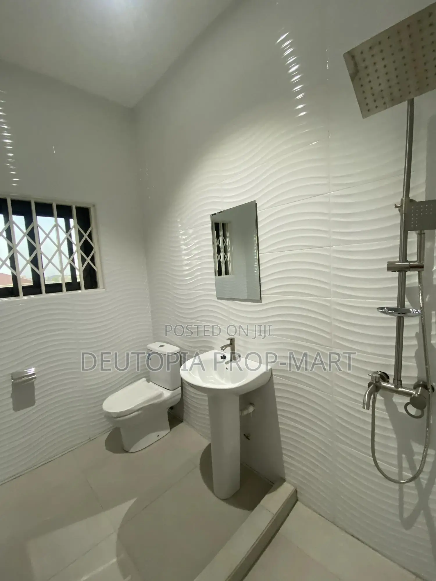 2bdrm Apartment in Pulse+ Agency, Tema Metropolitan for rent