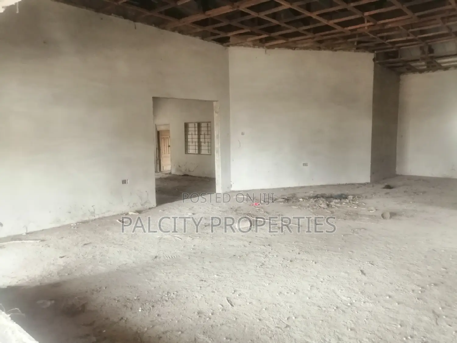4bdrm House in Oduom Behind St, Kumasi Metropolitan for sale