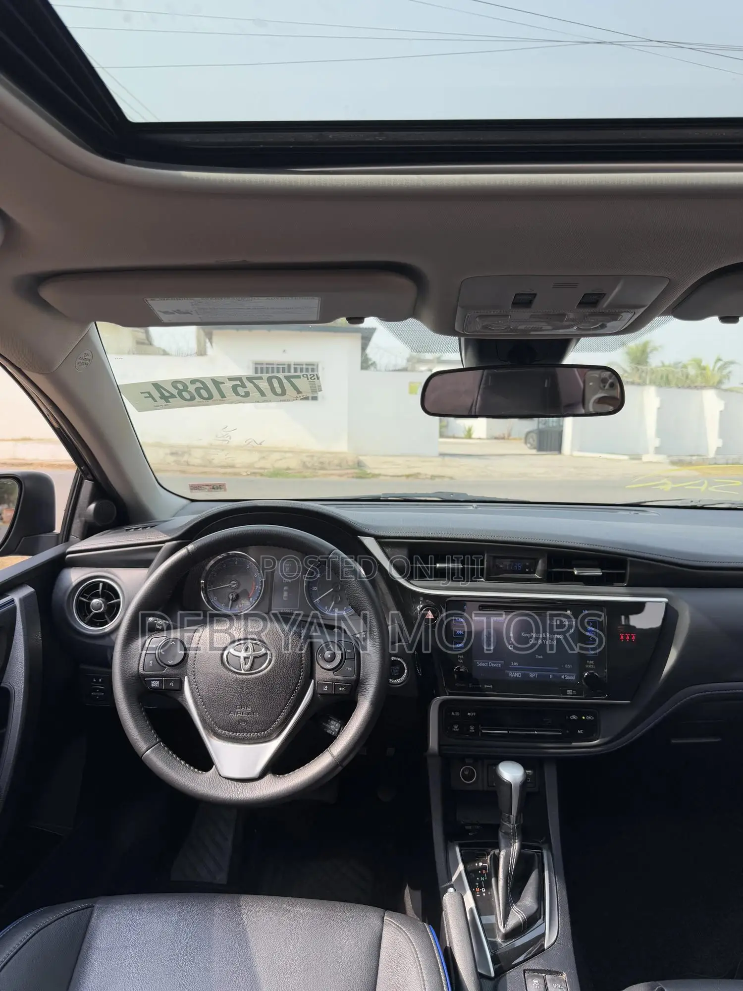 Toyota Corolla XSE (1.8L 4cyl 2A) 2018 Black