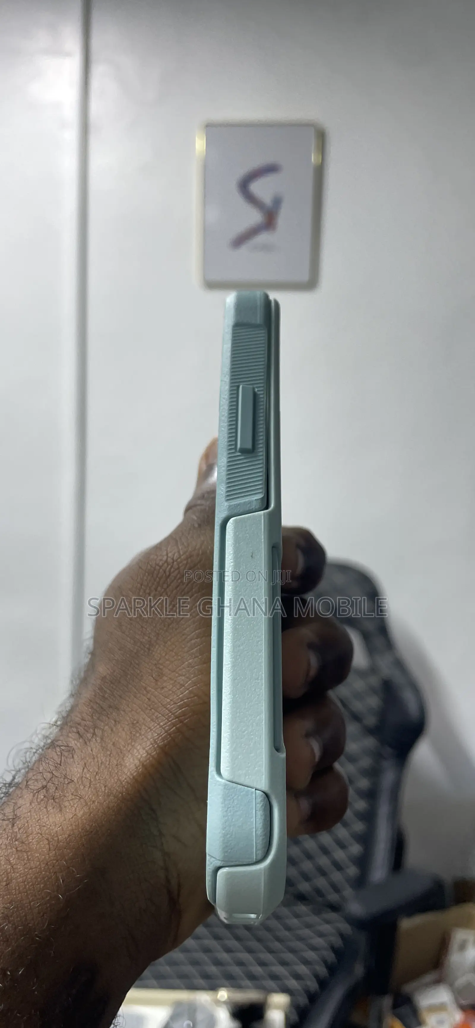 iPhone 11 (Otter Box) Back Case