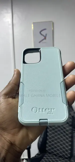 iPhone 11 (Otter Box) Back Case