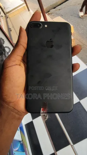 Apple iPhone 7 Plus 128 GB Black