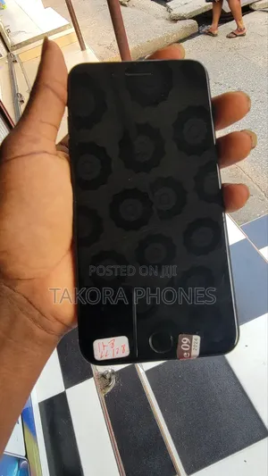 Apple iPhone 7 Plus 128 GB Black