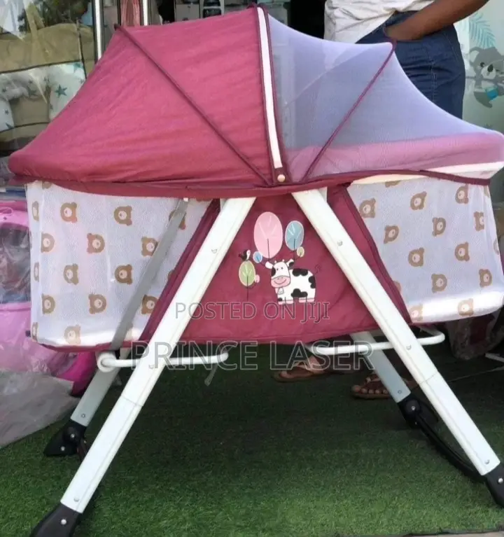 Foldable Babies Cot
