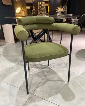 Curved Back Dining Chair