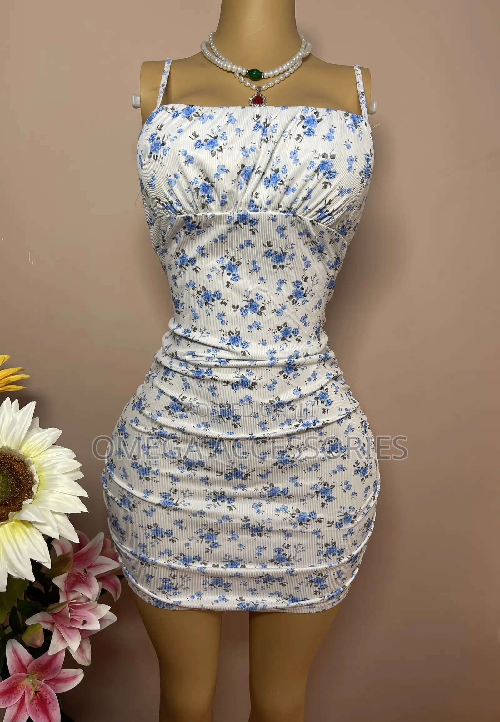 Brand New Dresses,Jean,Tops,Casual,Dinner and Summerdresses