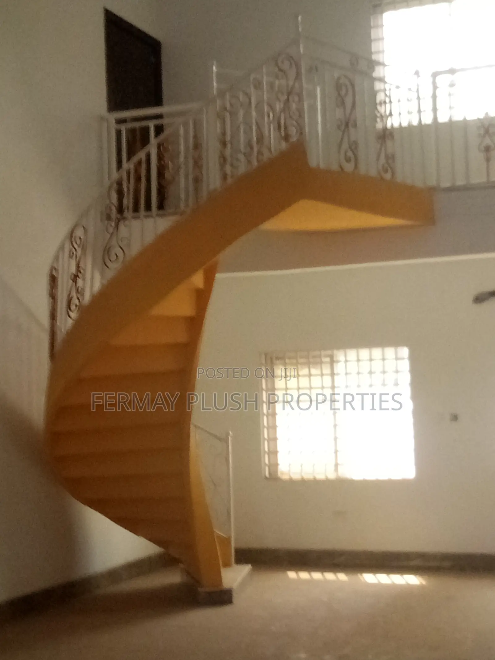 6bdrm Mansion in Home Gh, Accra Metropolitan for sale