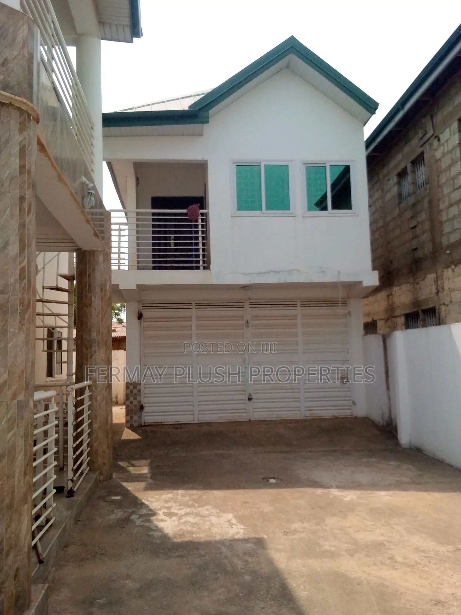 6bdrm Mansion in Home Gh, Accra Metropolitan for sale