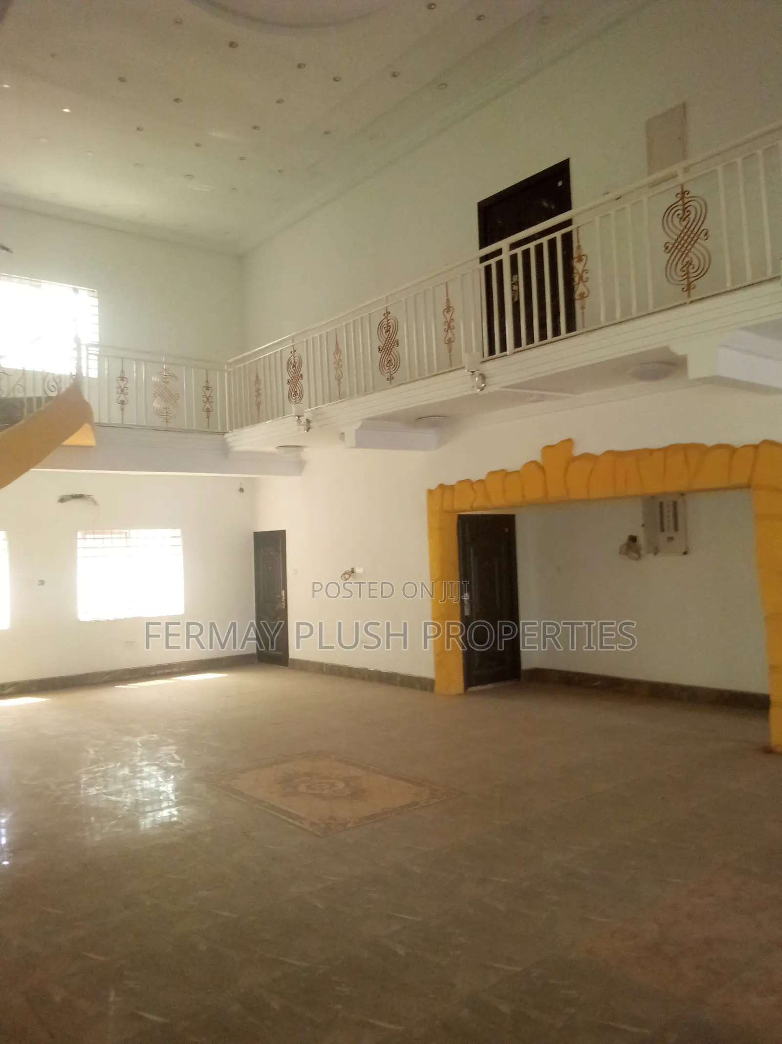 6bdrm Mansion in Home Gh, Accra Metropolitan for sale